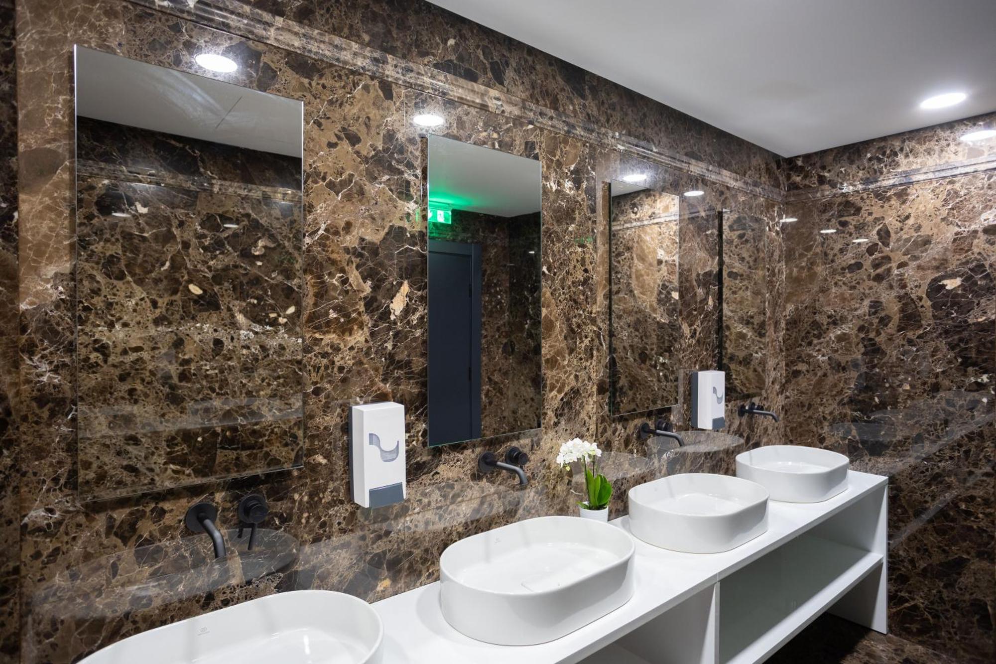 Blue Star Luxury Hotel Sofia Zewnętrze zdjęcie